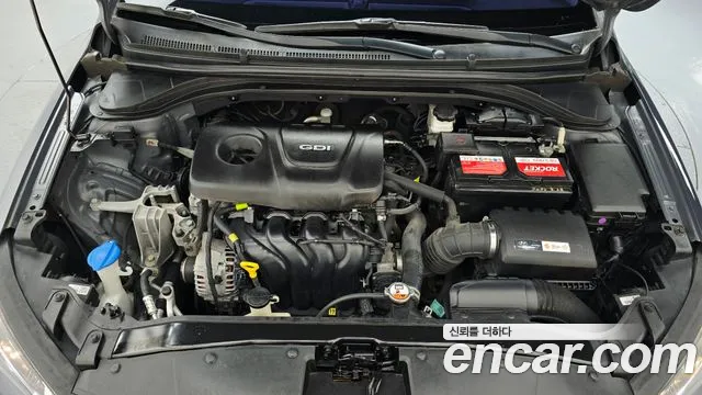Hyundai Avante 2016 thumb 6