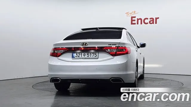Hyundai Grandeur 2015 thumb 4