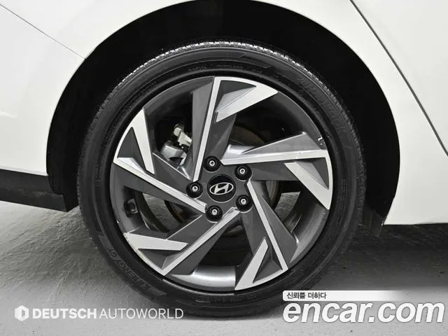 Hyundai Avante 2023 thumb 5