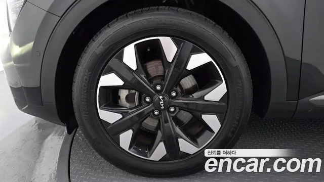 Kia Sportage 2023 thumb 5
