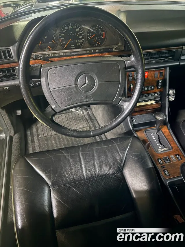 Mercedes-Benz SEL/SEC 1991 thumb 6