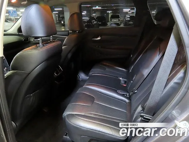 Hyundai Santa Fe 2018 thumb 7