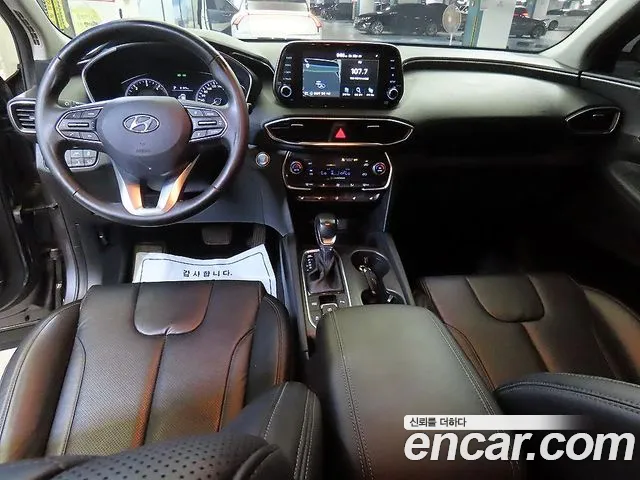 Hyundai Santa Fe 2018 thumb 10