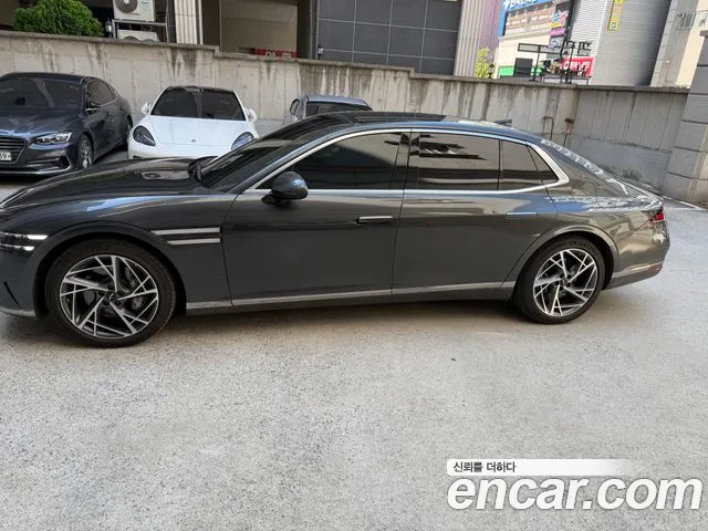 Genesis G90 2023 thumb 6