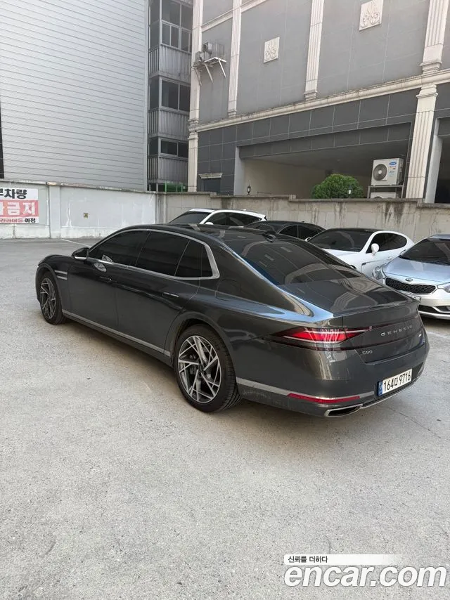 Genesis G90 2023 thumb 7