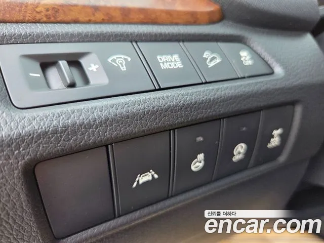 Hyundai Santa Fe 2016 thumb 9