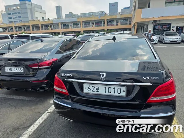 Hyundai Equus 2010 thumb 4