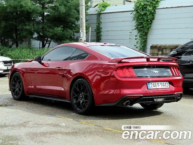 Ford Mustang Mach-E 2018 thumb 3