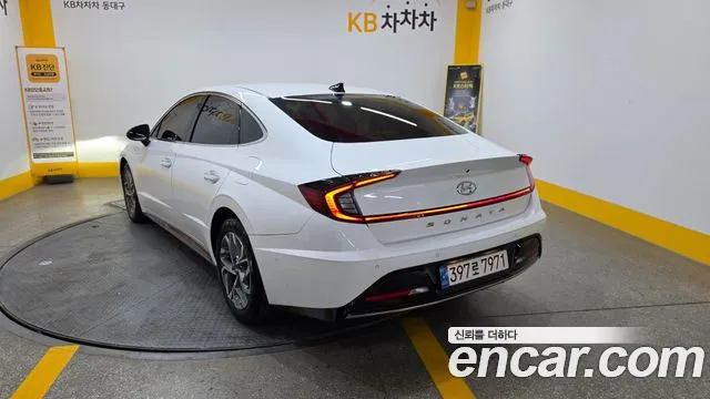 Hyundai Sonata 2021 thumb 2