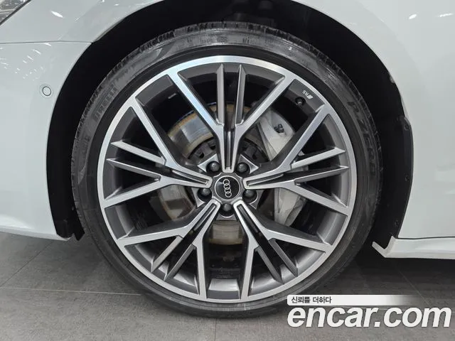 Audi A7 2025 thumb 5