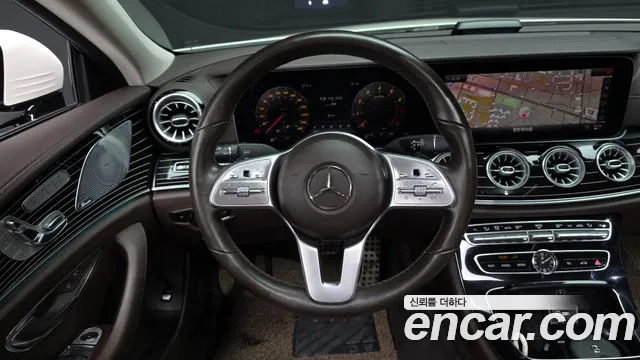 Mercedes-Benz CLS-Class 2019 thumb 12