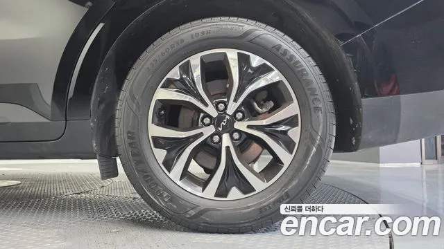 Kia Carnival 2021 thumb 5