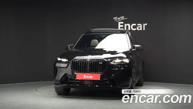 BMW X7 2025 thumb 3