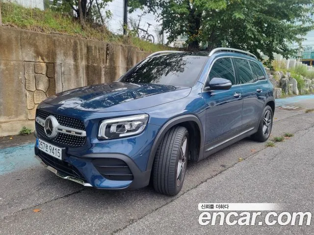Mercedes-Benz GLB 2023 thumb 2