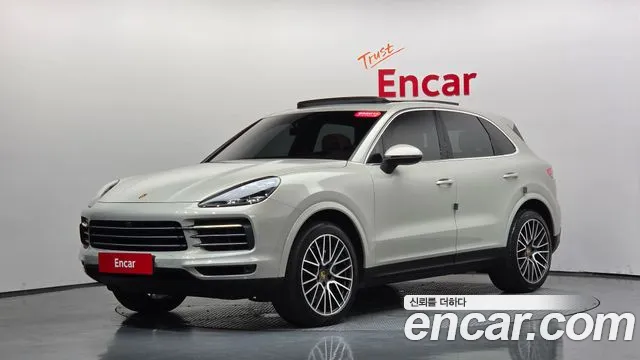 Porsche Cayenne 2021 thumb 12