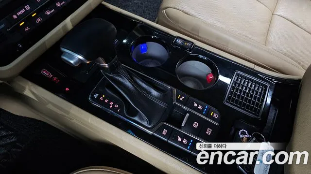 Kia Carnival 2020 thumb 9