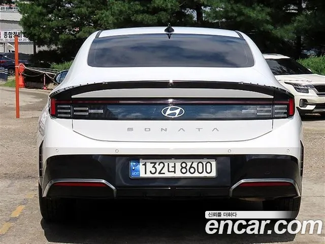 Hyundai Sonata 2023 thumb 4