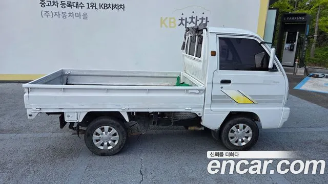 Chevrolet labo 2012 thumb 5
