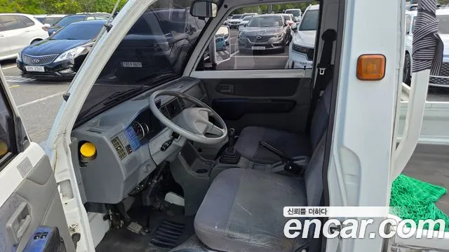 Chevrolet labo 2012 thumb 10