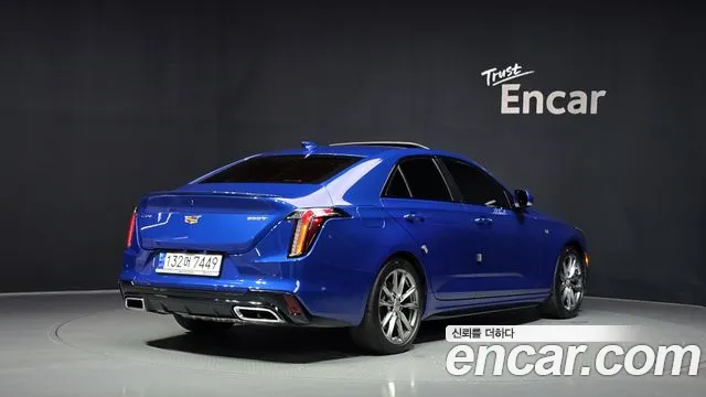 Cadillac CT4 2020 thumb 2