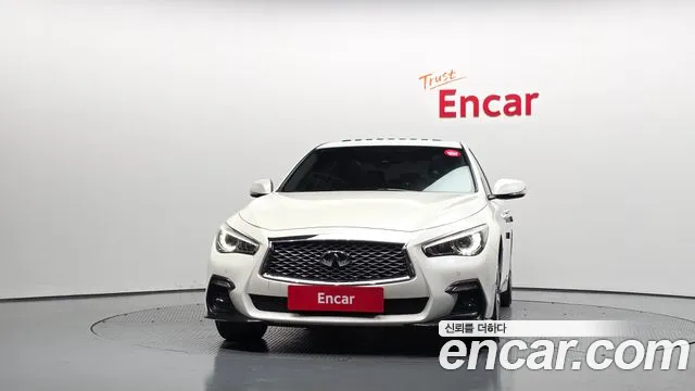 Infiniti Q50 2019 thumb 3