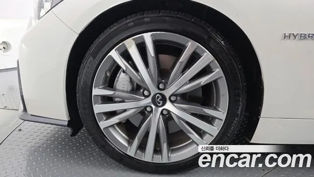 Infiniti Q50 2019 thumb 5