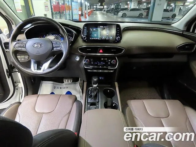 Hyundai Santa Fe 2019 thumb 11