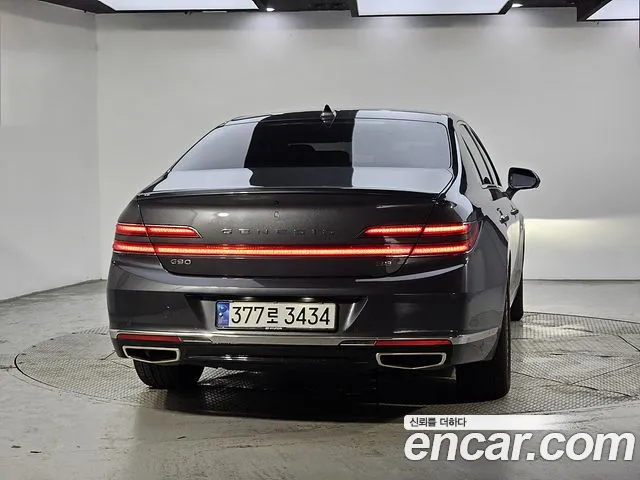 Genesis G90 2019 thumb 3