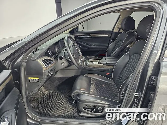 Genesis G90 2019 thumb 8