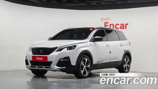 Peugeot 5008 2021 thumb 11