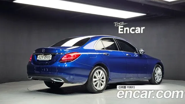 Mercedes-Benz C-Класс 2019 thumb 2