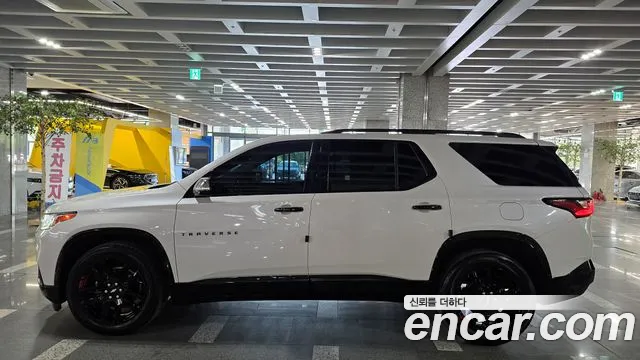 Chevrolet Traverse 2021 thumb 4