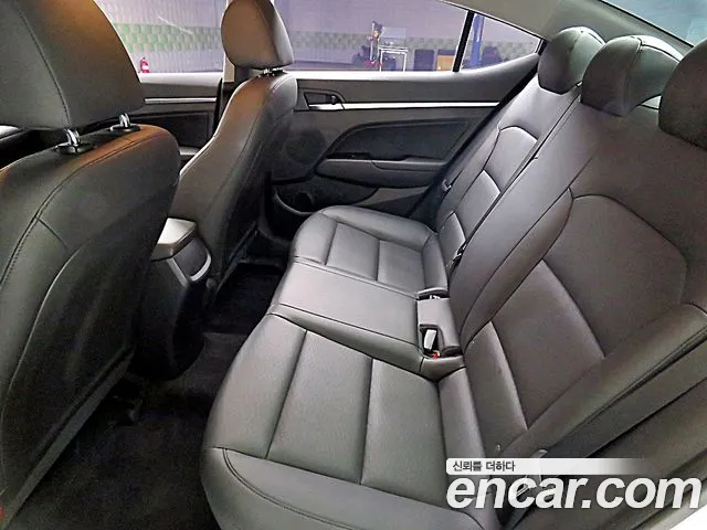 Hyundai Avante 2019 thumb 9