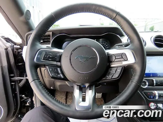 Ford Mustang Mach-E 2023 thumb 8