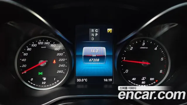 Mercedes-Benz V-Class 2021 thumb 8