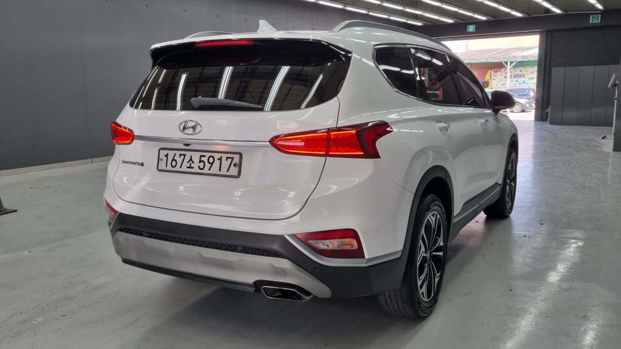 Hyundai Santa Fe 2020 thumb 2