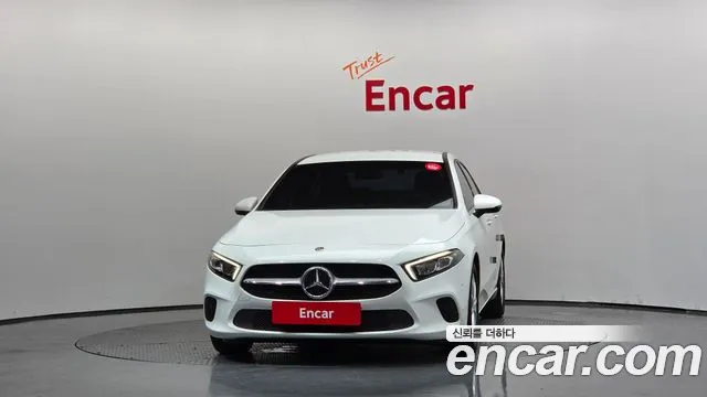 Mercedes-Benz A-Класс 2020 thumb 3