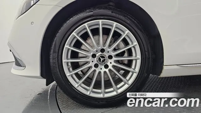 Mercedes-Benz E-Класс 2021 thumb 5