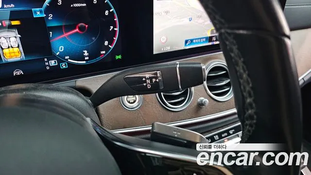 Mercedes-Benz E-Класс 2021 thumb 9