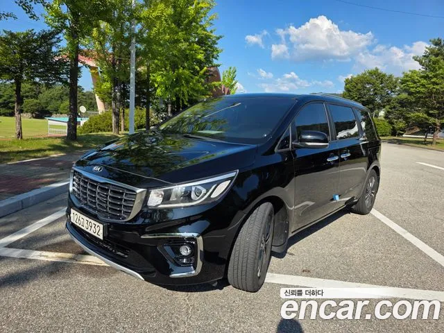 Kia Carnival 2019 thumb 12