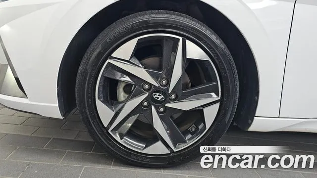 Hyundai Avante 2022 thumb 5