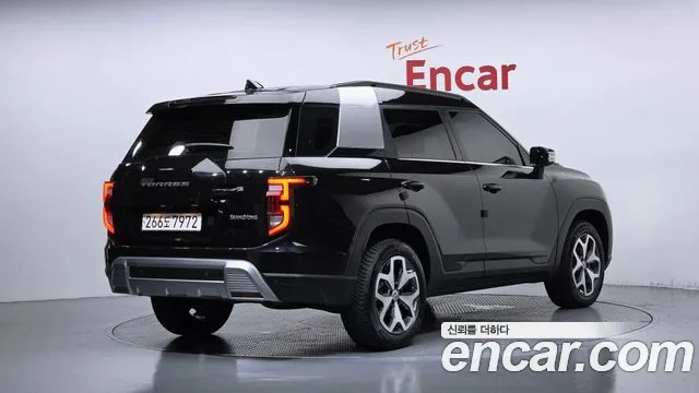 KG_Mobility_Ssangyong Torres 2022 thumb 2