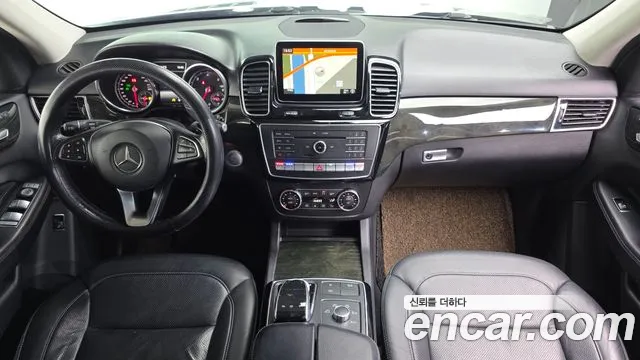Mercedes-Benz GLE 2016 thumb 7