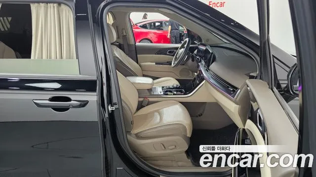 Kia Carnival 2021 thumb 11