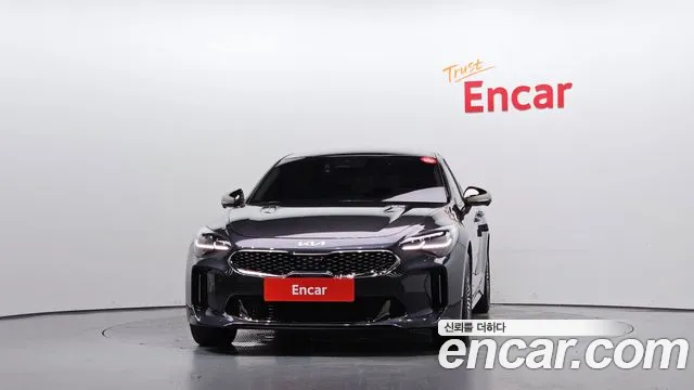 Kia Stinger 2021 thumb 3
