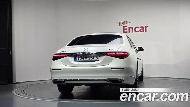 Mercedes-Benz S-Класс 2023 thumb 4
