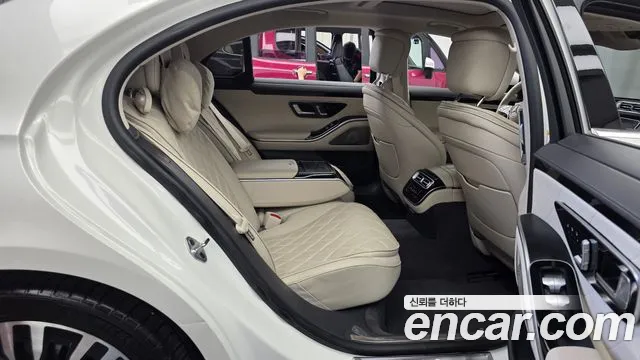 Mercedes-Benz S-Класс 2023 thumb 12