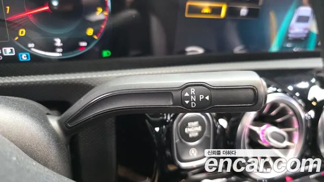 Mercedes-Benz CLA 2021 thumb 9