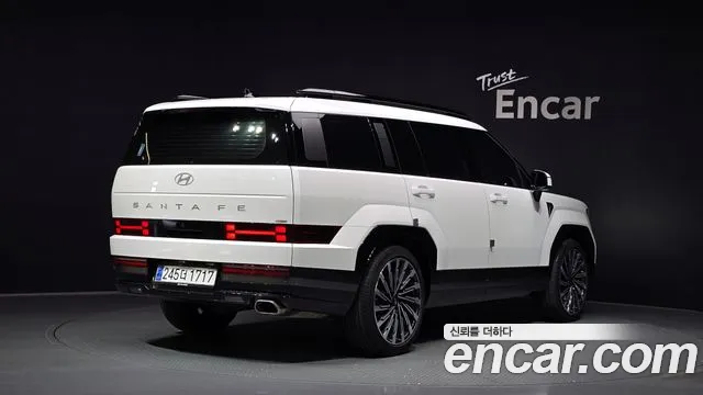 Hyundai Santa Fe 2024 thumb 2
