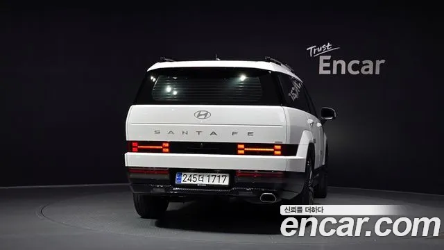 Hyundai Santa Fe 2024 thumb 4